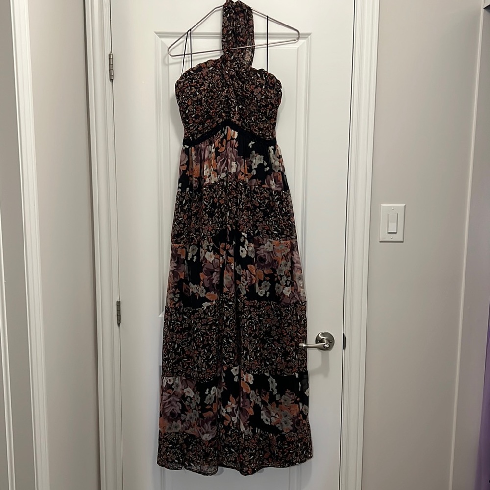 Le Chateau size m